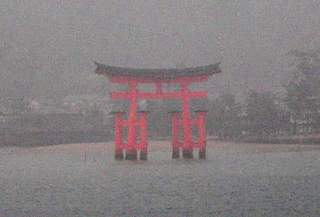 厳島神社